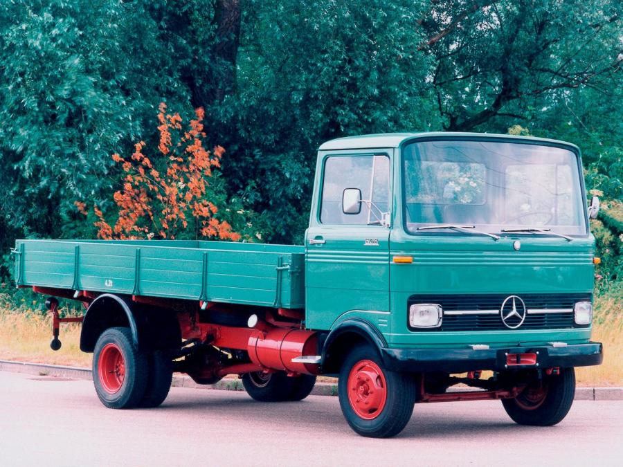  Mercedes-Benz LP608 1964 года  (фото 1 из 8)